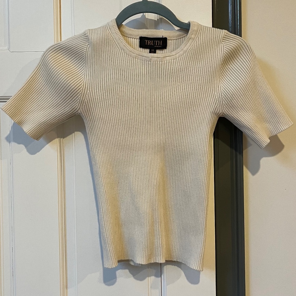 Off-White Ribbed Short Sleeve